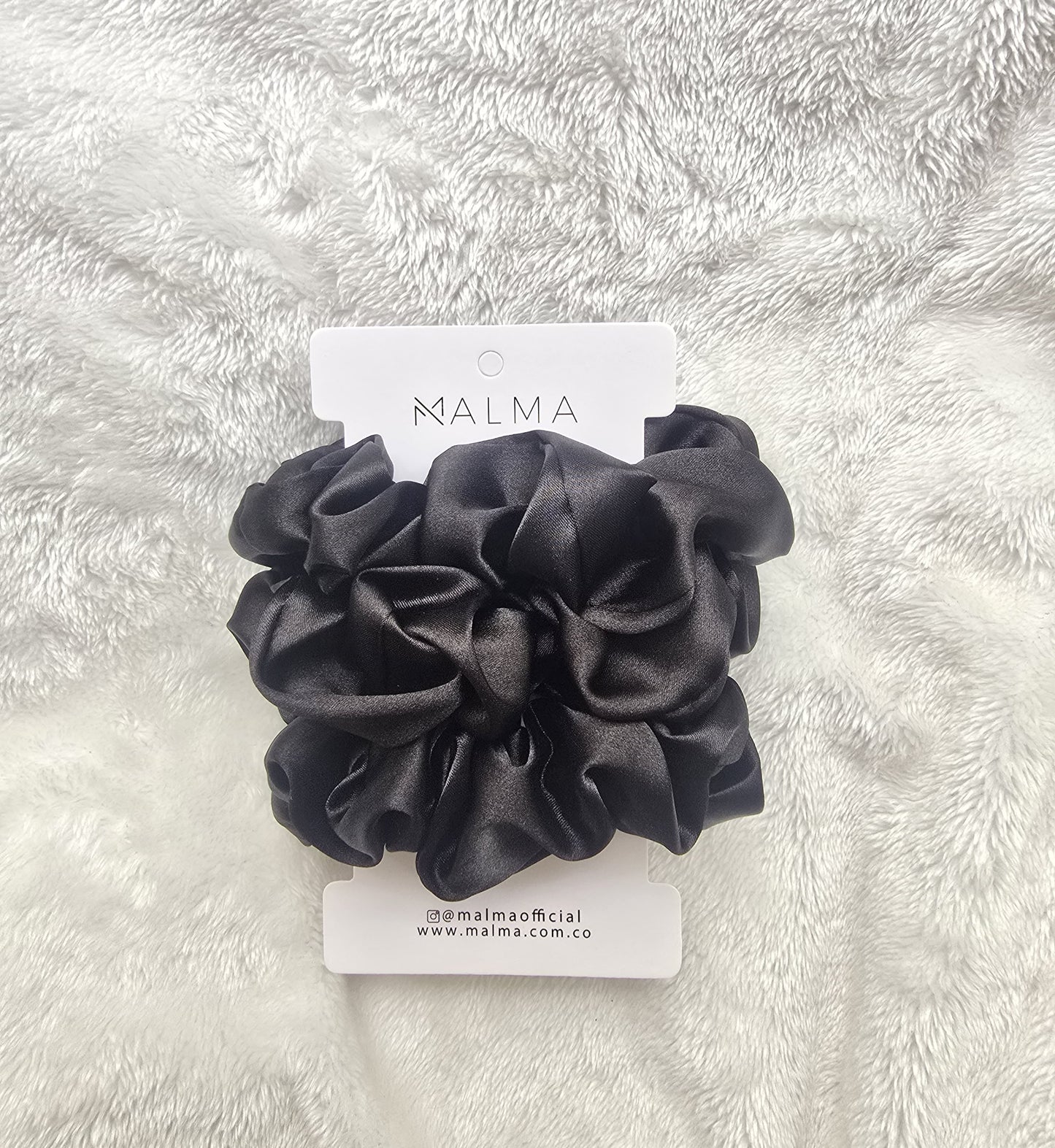 Scrunchies de satín grandes x3