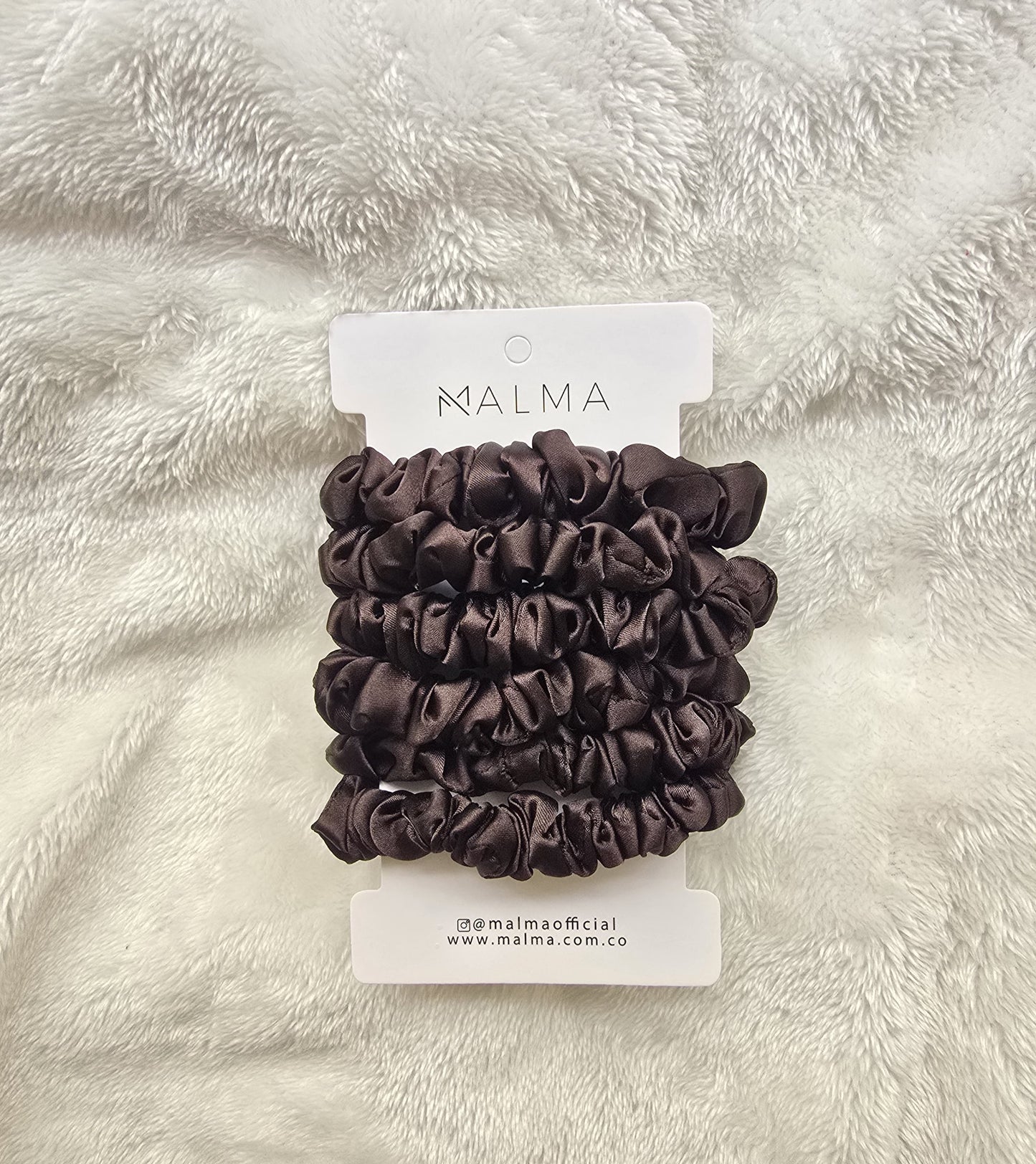 Scrunchies de satín minis x6