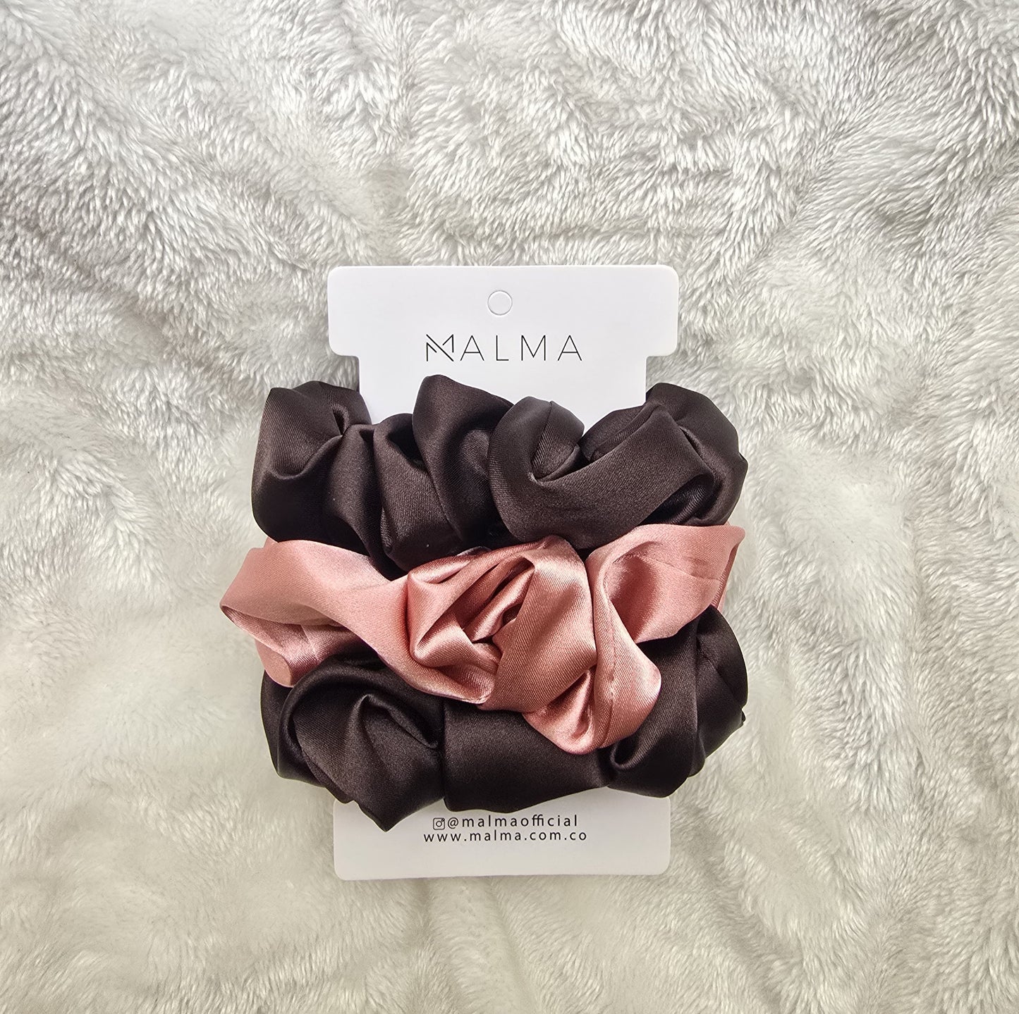 Scrunchies de satín grandes x3