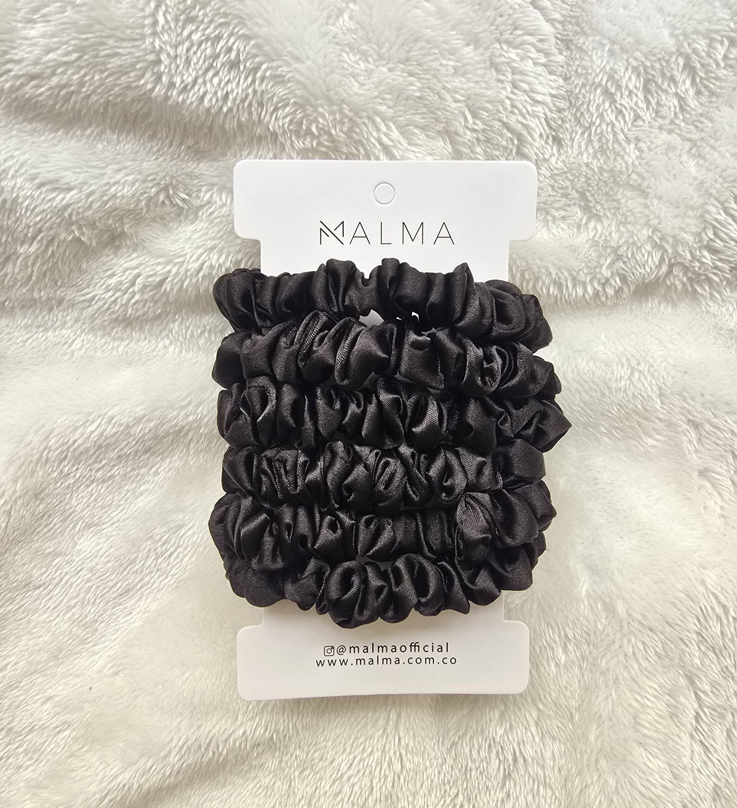 Scrunchies de satín minis x6
