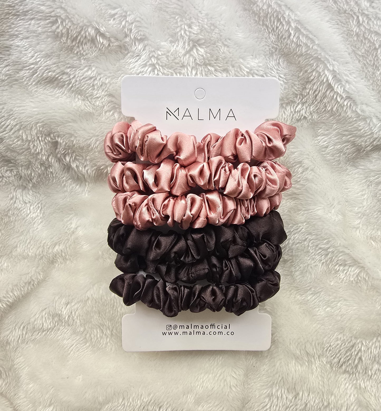 Scrunchies de satín minis x6