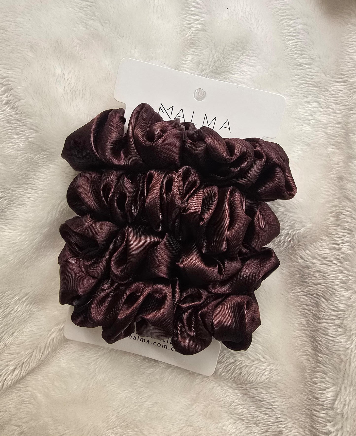 Scrunchies de satín Medianas x4