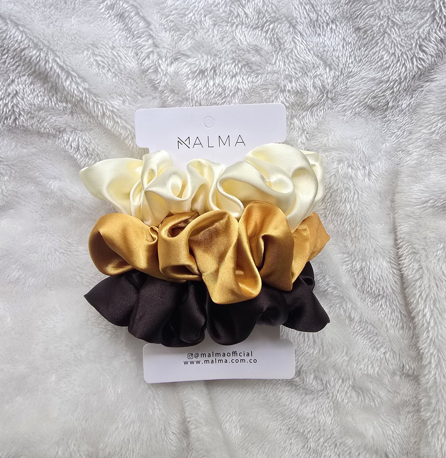 Scrunchies de satín grandes x3